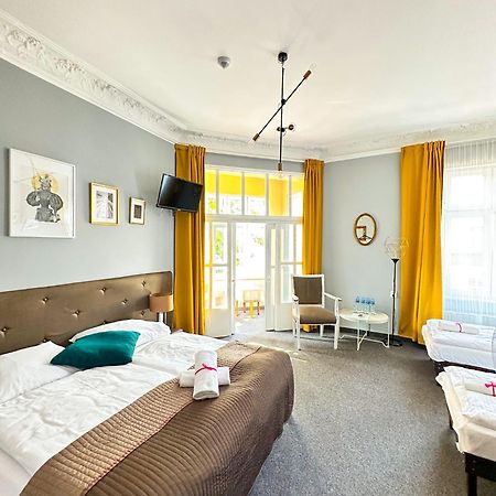Expolis Residence - City Center Mtp Targi - 24H #Betterthanyourex Познан Екстериор снимка