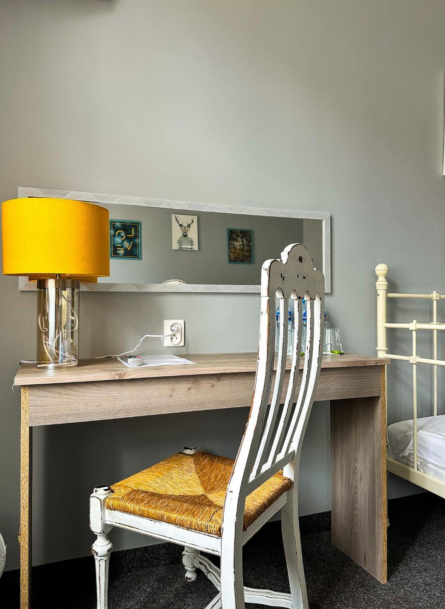 Expolis Residence - City Center Mtp Targi - 24H #Betterthanyourex Познан Екстериор снимка