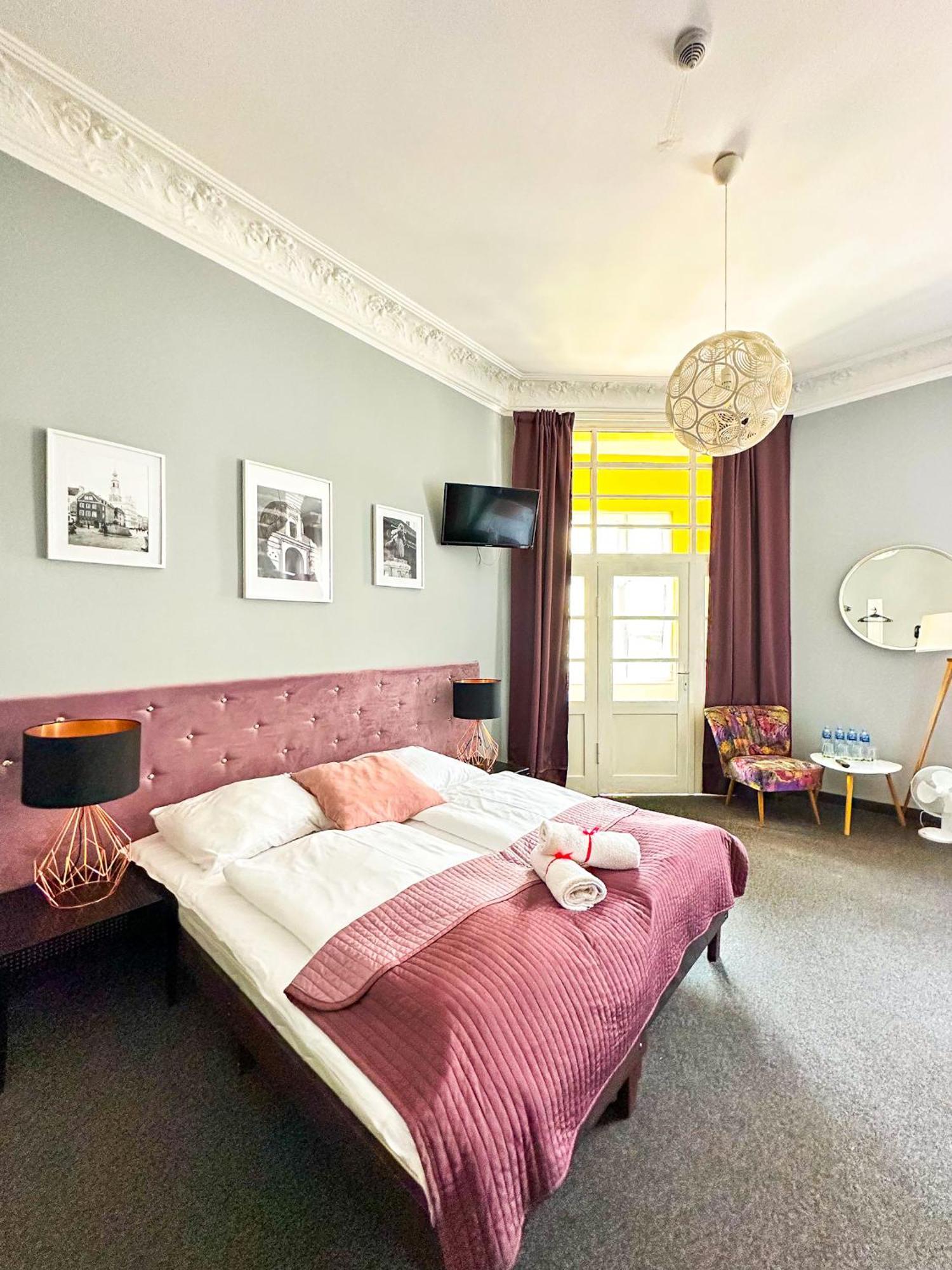 Expolis Residence - City Center Mtp Targi - 24H #Betterthanyourex Познан Екстериор снимка