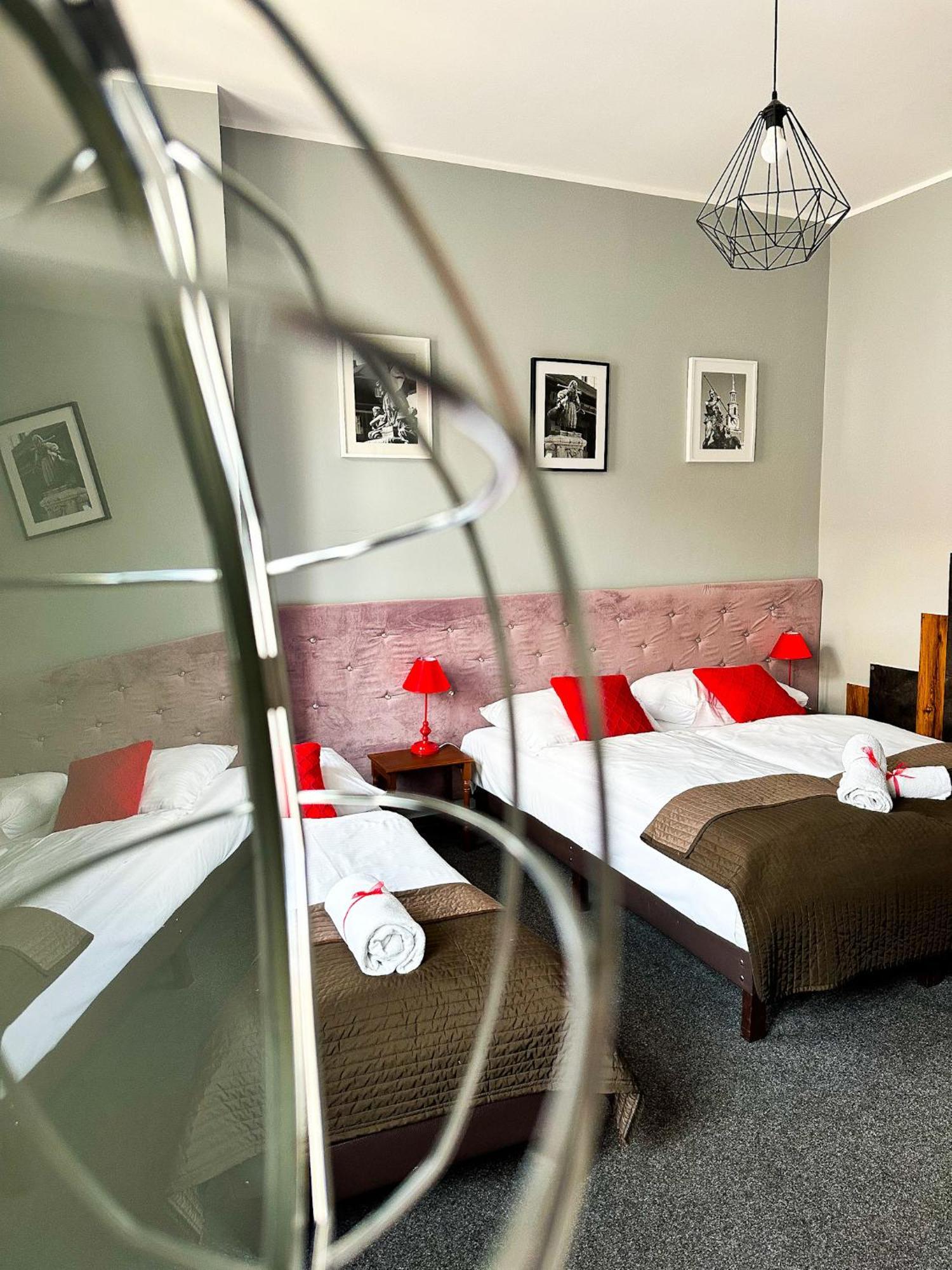 Expolis Residence - City Center Mtp Targi - 24H #Betterthanyourex Познан Екстериор снимка