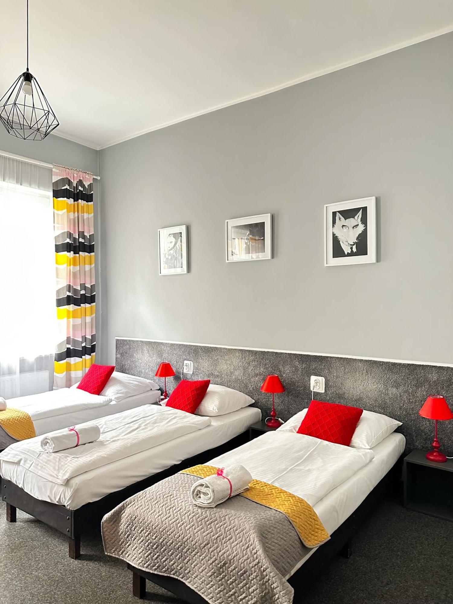 Expolis Residence - City Center Mtp Targi - 24H #Betterthanyourex Познан Екстериор снимка