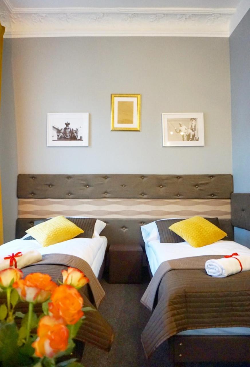 Expolis Residence - City Center Mtp Targi - 24H #Betterthanyourex Познан Екстериор снимка