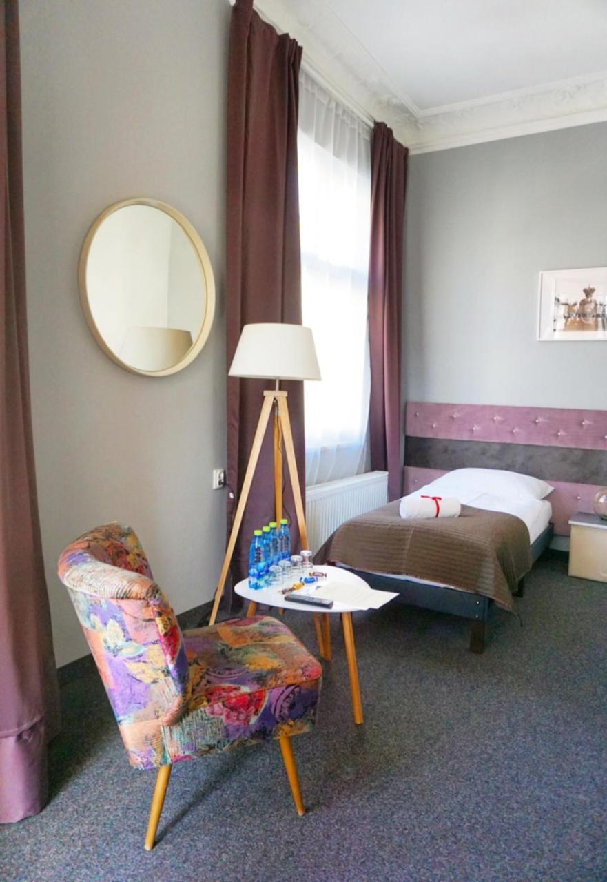 Expolis Residence - City Center Mtp Targi - 24H #Betterthanyourex Познан Екстериор снимка
