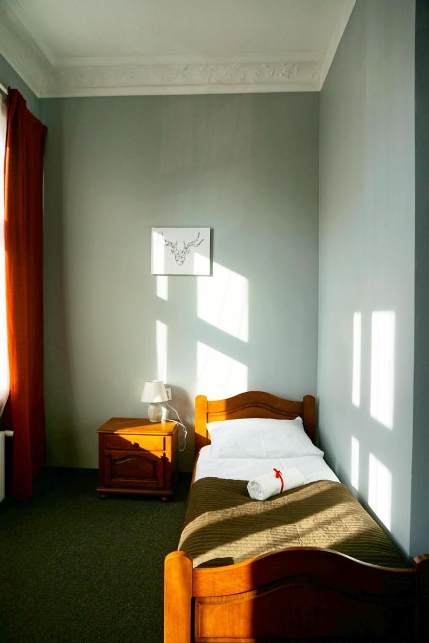 Expolis Residence - City Center Mtp Targi - 24H #Betterthanyourex Познан Екстериор снимка